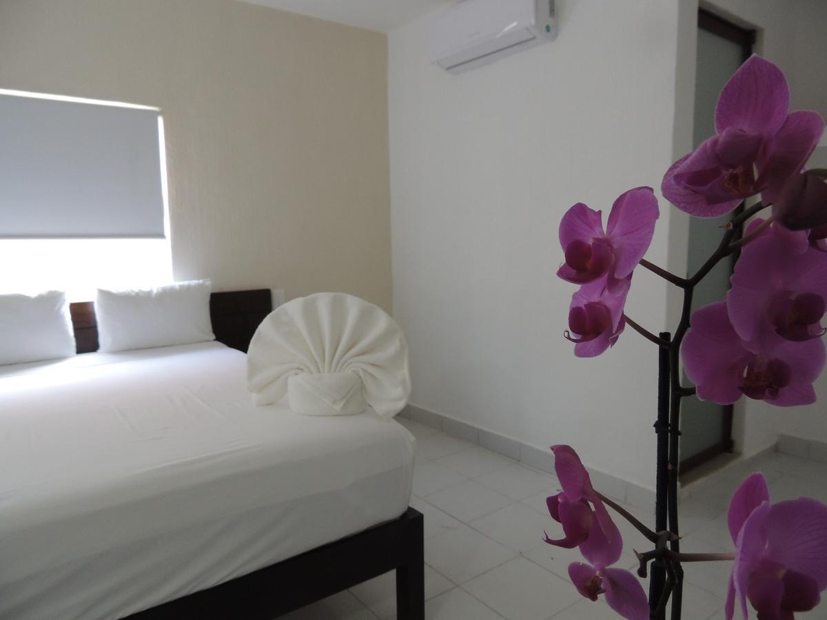 Hotel Shaddai Playa del Carmen Esterno foto