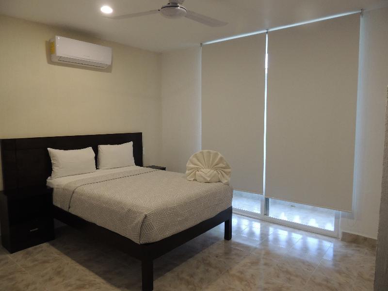 Hotel Shaddai Playa del Carmen Esterno foto