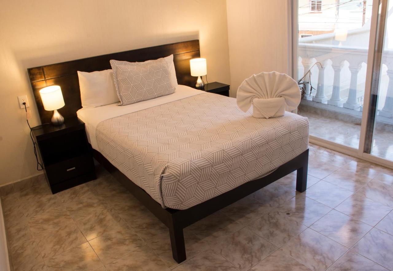 Hotel Shaddai Playa del Carmen Esterno foto